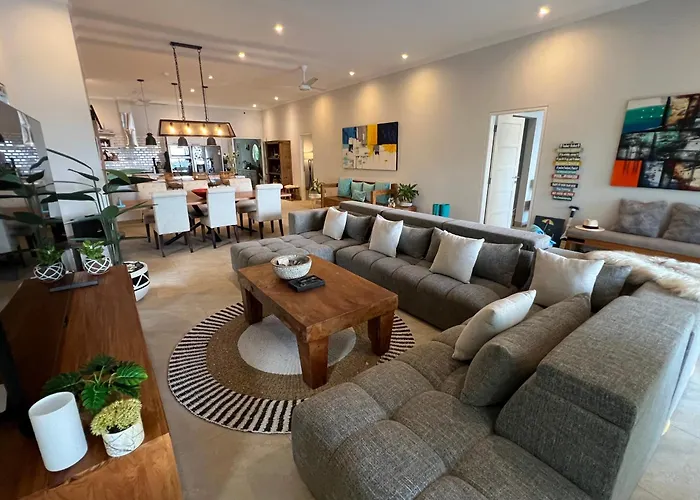Serenity Beachfront Bali Pengastulan